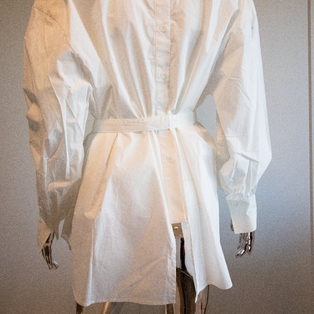 White Button-Down With Detachable Adjustable Wais… - image 4